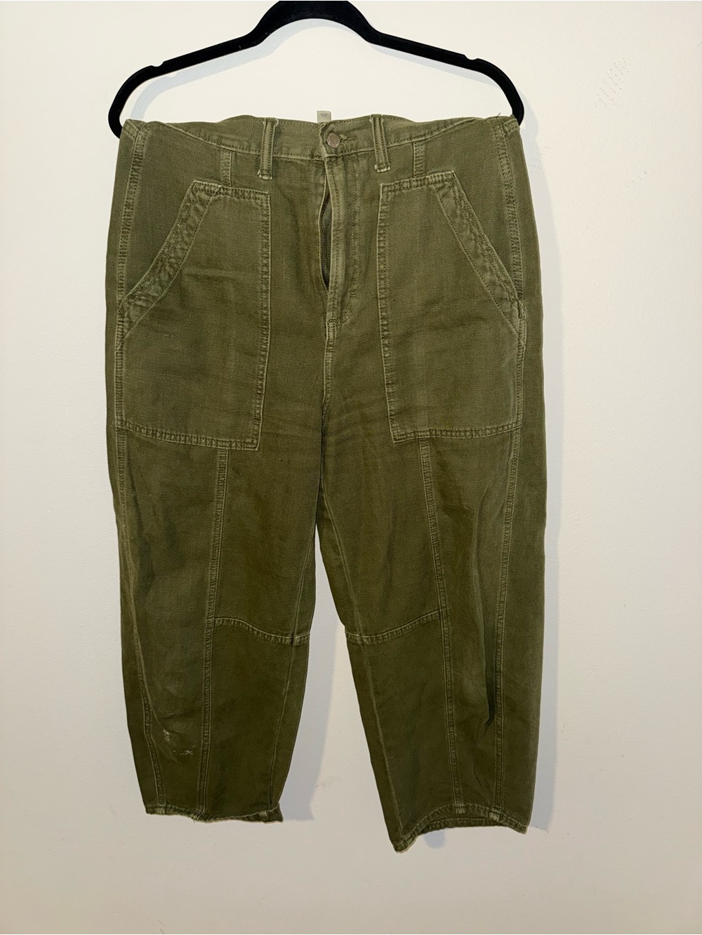 Universal Thread Olive Green Utility Crop Pants